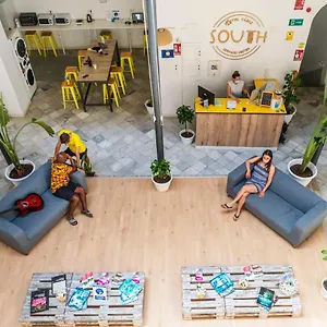 Albergue South - Service Center