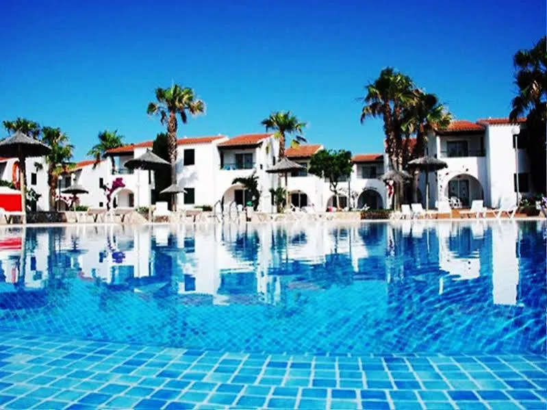 Apartamentos Vistapicas Cala'N Blanes  3*, Cala'N Blanes (Menorca) İspanya